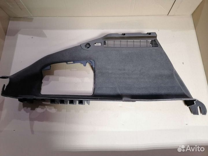 Обшивка боковины багажника левая Audi A7,VAG 4G886