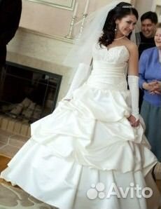 Платье свадебное молочное