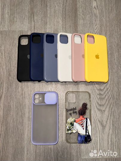 Чехлы на iPhone 11