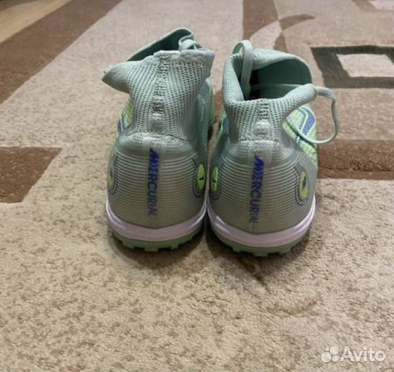 Бутсы футбольные новые 44 Nike