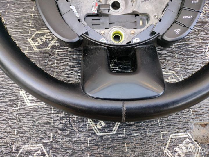 Рулевое колесо Kia Soul хэтчбек 1.6 G4FG 2014