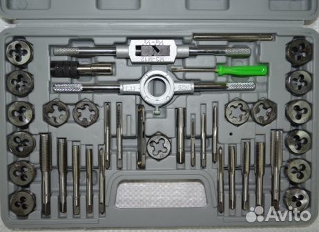 Набор плашек и метчиков 40пр