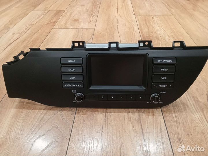 Штатная магнитола на kia rio 4