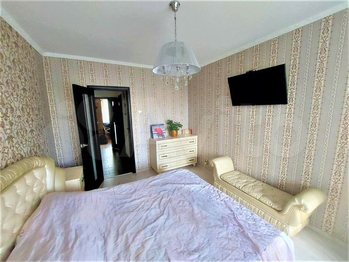 3-к. квартира, 65 м², 6/9 эт.