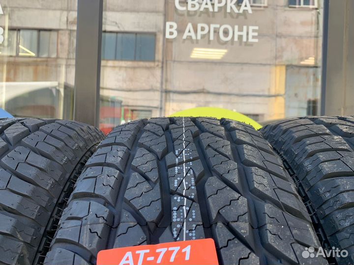 Maxxis AT-771 Bravo 245/75 R16 111S