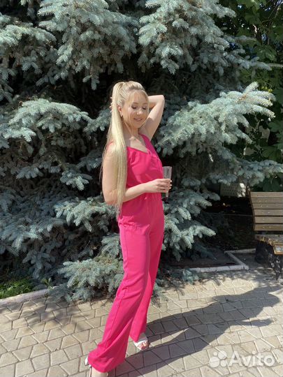 Комбинезон женский