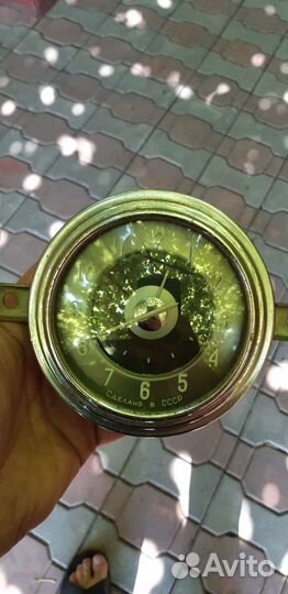 Автомобильные часы волга газ 21