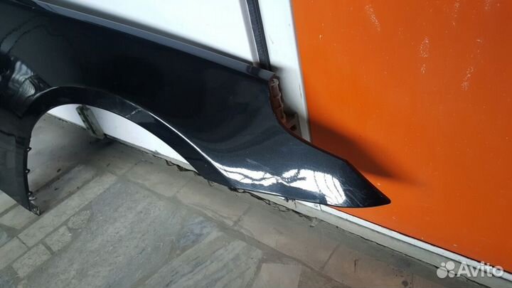 Крыло правое BMW E60 оригинал алюминий