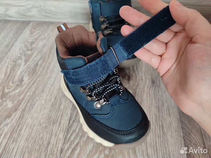 Ботинки демисезонные 23 размер