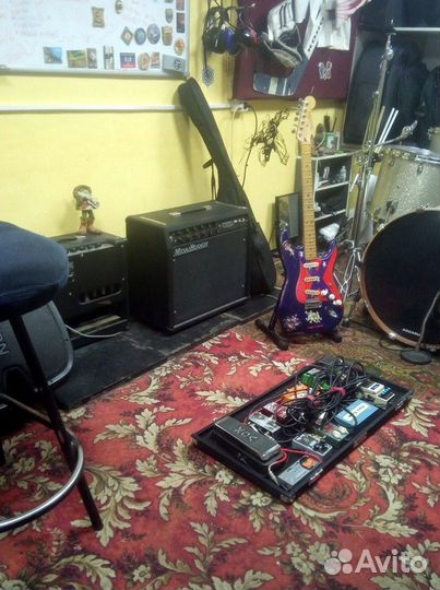 Уроки гитары, электрогитары.1й урок бесплатно