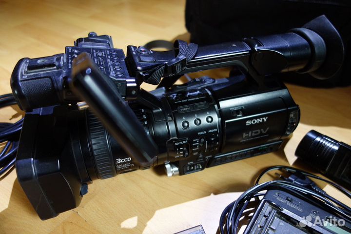 Видеокамера sony HVR-Z1E