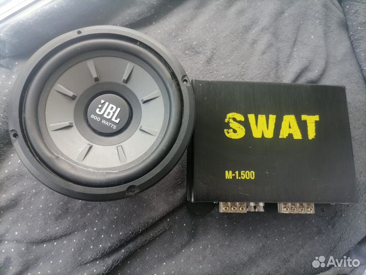 Усилитель мощности звука swat m-1.500