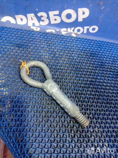 Буксировочный крюк Opel Astra H купе Z18XER 2007