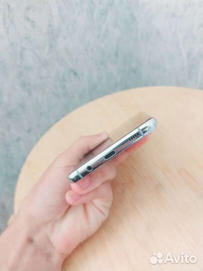 Samsung Galaxy S10 5G Single sim, 8/256 ГБ