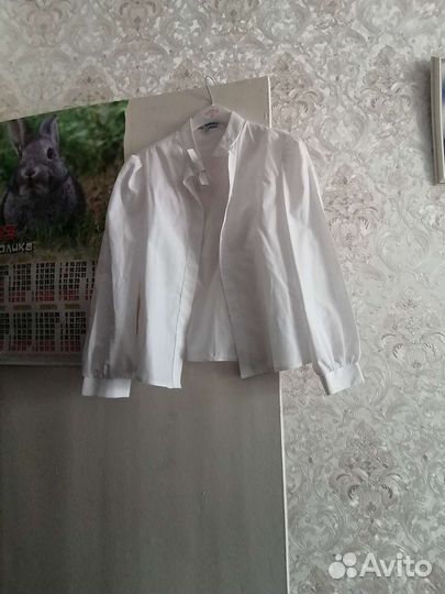 Рубашка белая новая 128