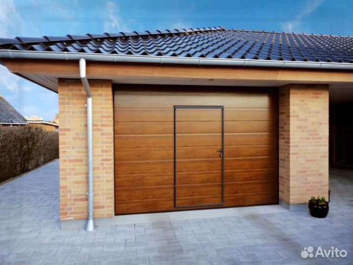 Секционные гаражные ворота doorhan