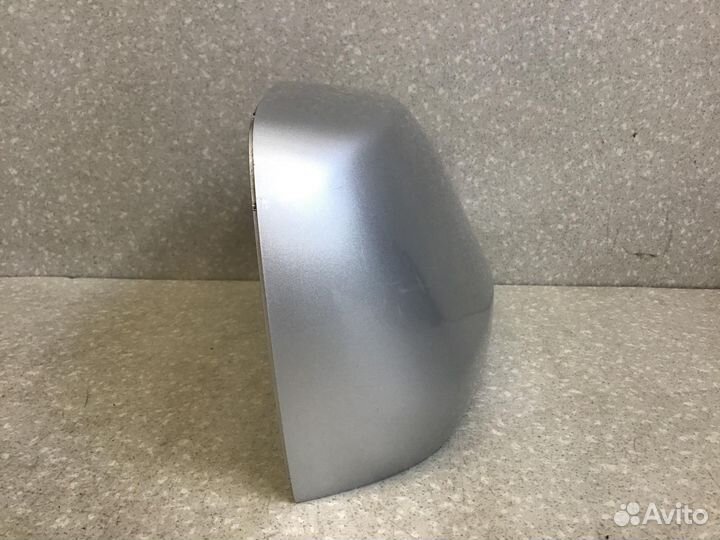 Крышка корпуса зеркала правого Toyota Land Cruiser