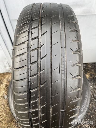 Viatti Strada Asimmetrico V-130 205/55 R16