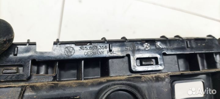 Кронштейн заднего бампера Volkswagen Passat B8