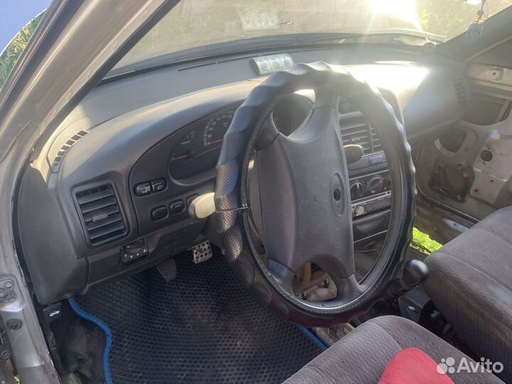 ВАЗ 2110 1.6 МТ, 2006, 300 000 км