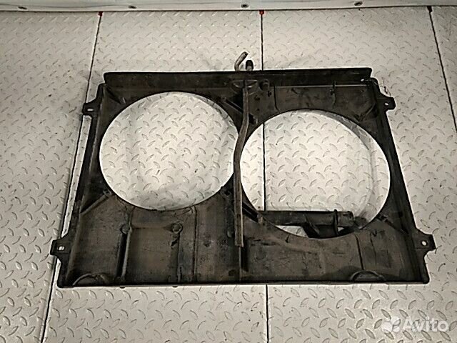 Диффузор вентилятора Ford Galaxy рест. 2002