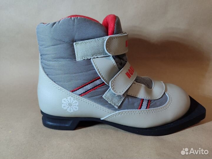 Лыжные ботинки детские, 34-35 размер