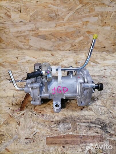 Корпус топливного фильтра Toyota Hiace H200 1GD