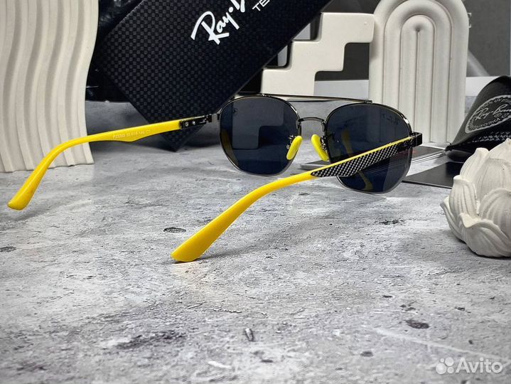 Очки Ray Ban Ferrari желтые