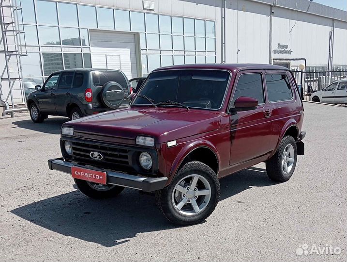 LADA 4x4 (Нива) 1.7 МТ, 2011, 195 000 км