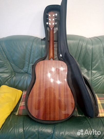 Продам гитару