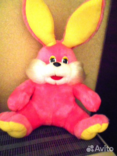 Зайка и другие игрушки