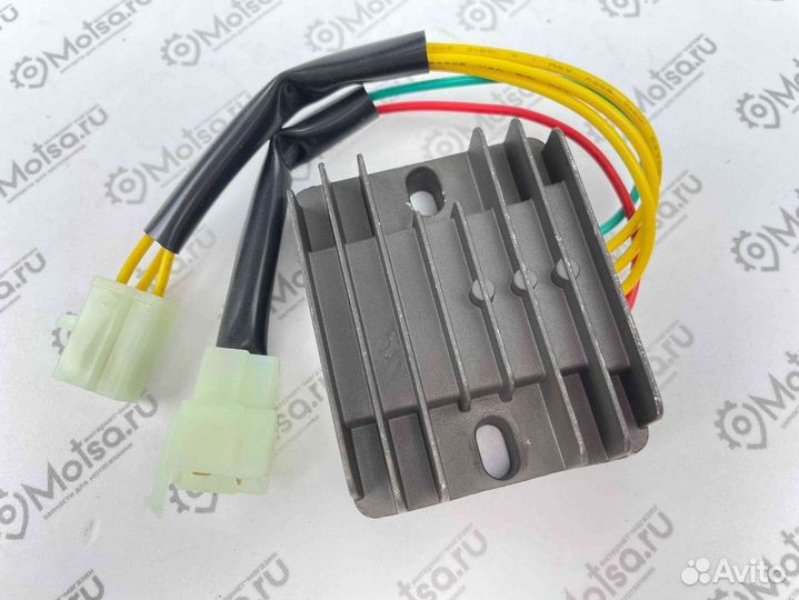 Реле-регулятор (1-я колодка 2 контакта+2-я колодка