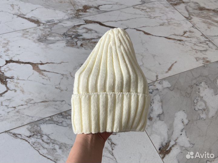 Шапка трикотажная новая