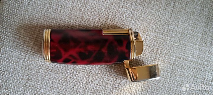 Зажигалка газовая