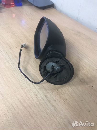 Зеркало левое Рено Логан с эл. приводом