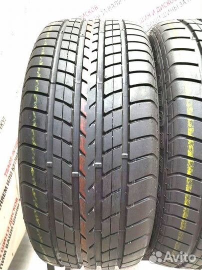 Dunlop SP Sport 8000 245/45 R18 91Y