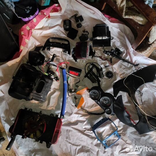 Kawasaki zzr 400/1 разбор по запчастям