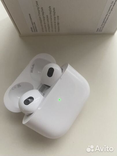 AirPods 3