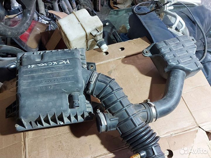 Корпус воздушного фильтра Daewoo Nexia