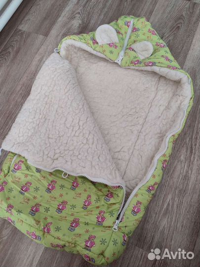 Меховой конверт в коляску