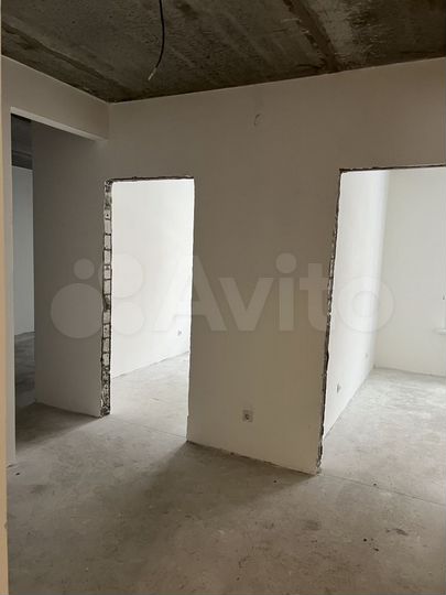 2-к. квартира, 50 м², 4/10 эт.