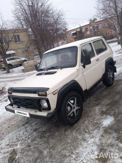 LADA 4x4 (Нива) 1.7 МТ, 1996, 200 000 км