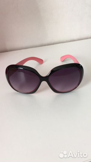Солнечные затемненные очки новые