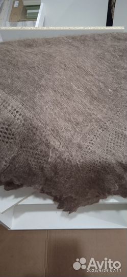 Шаль пуховая ручная работа