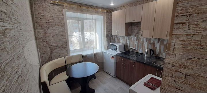 2-к. квартира, 43 м², 2/5 эт.