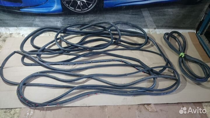 Уплотнители дверей, проемов, багажника Audi A8 D3