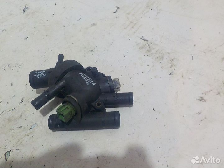 Корпус термостата renault kangoo