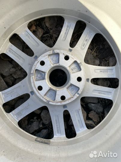 Pirelli P Zero Rosso 255/60 R17