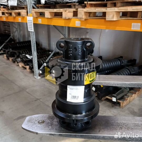 Каток опорный Liebherr R911HD