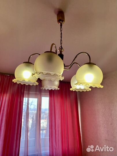 Люстра потолочная 2 шт разные